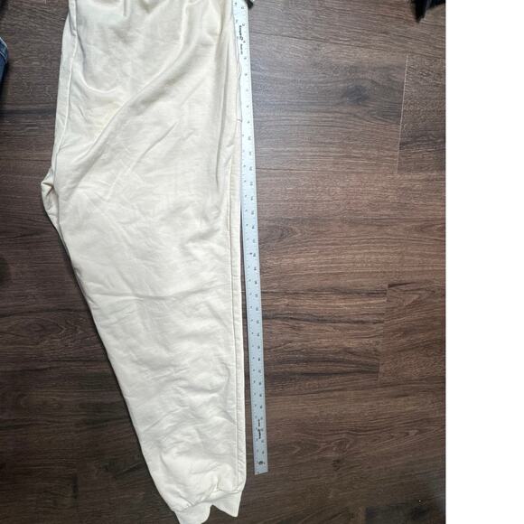 Keith Haring Women’s Large Cream Joggers Heart Graphic Sweatpants - Picture 8 of 8